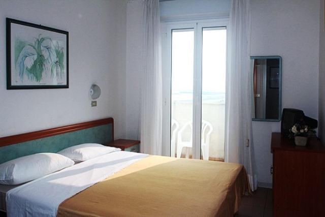 Hotel Bellavista-Olympic Rímini Habitación foto